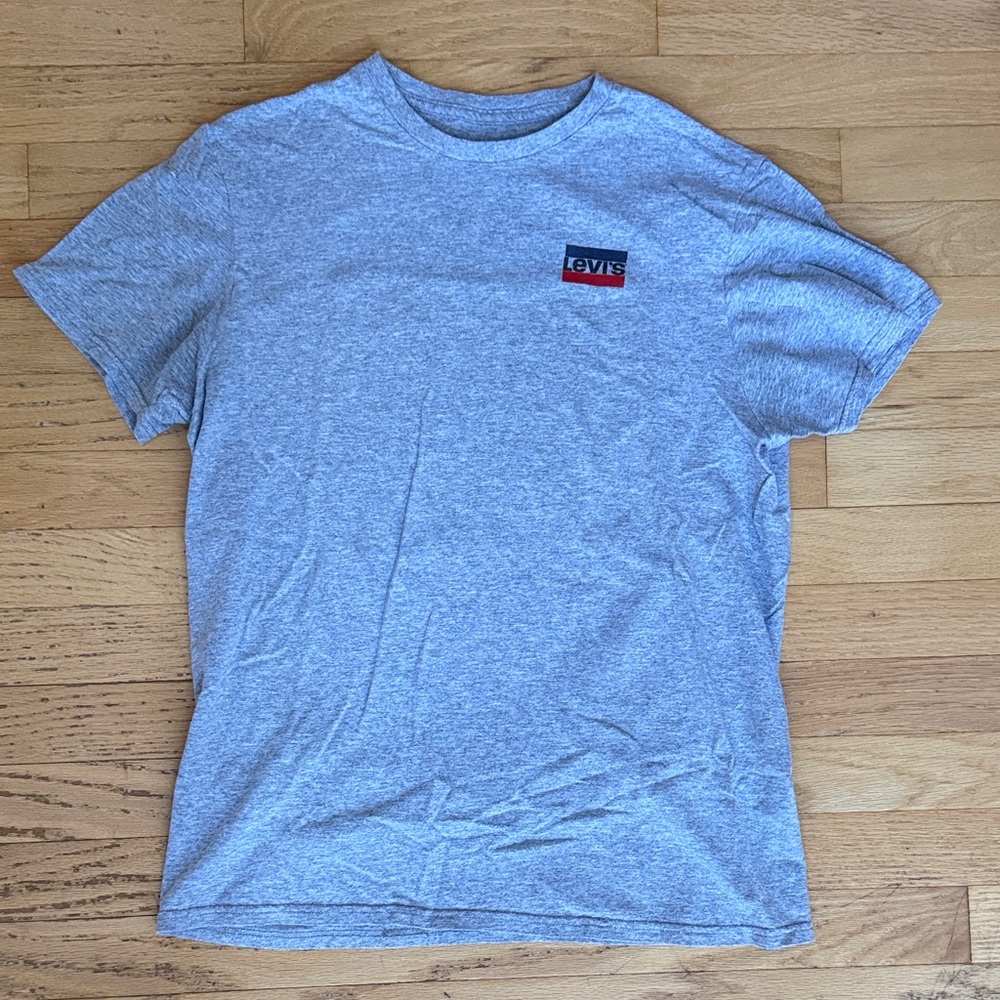 Levi's Heather Gray Men's Tee